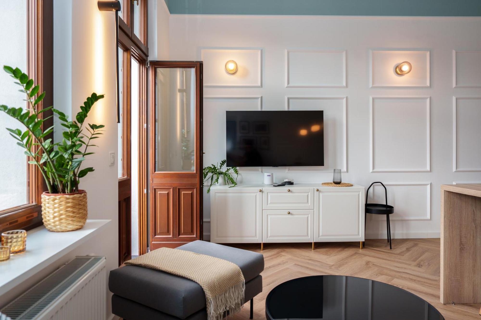 Jozefa Chelmonskiego Apartment *